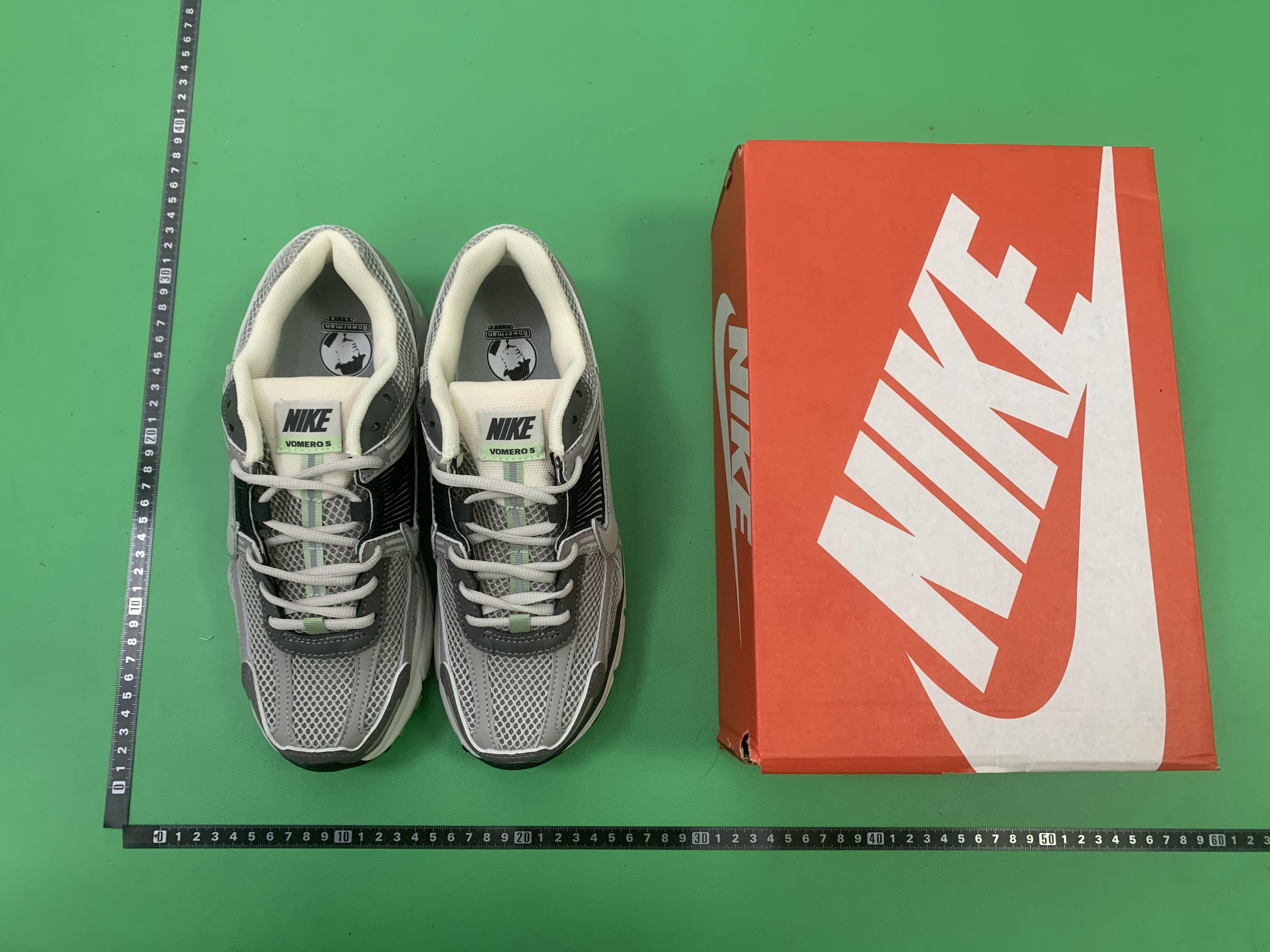 BF batch AlR ZooM Vomero 5 -7