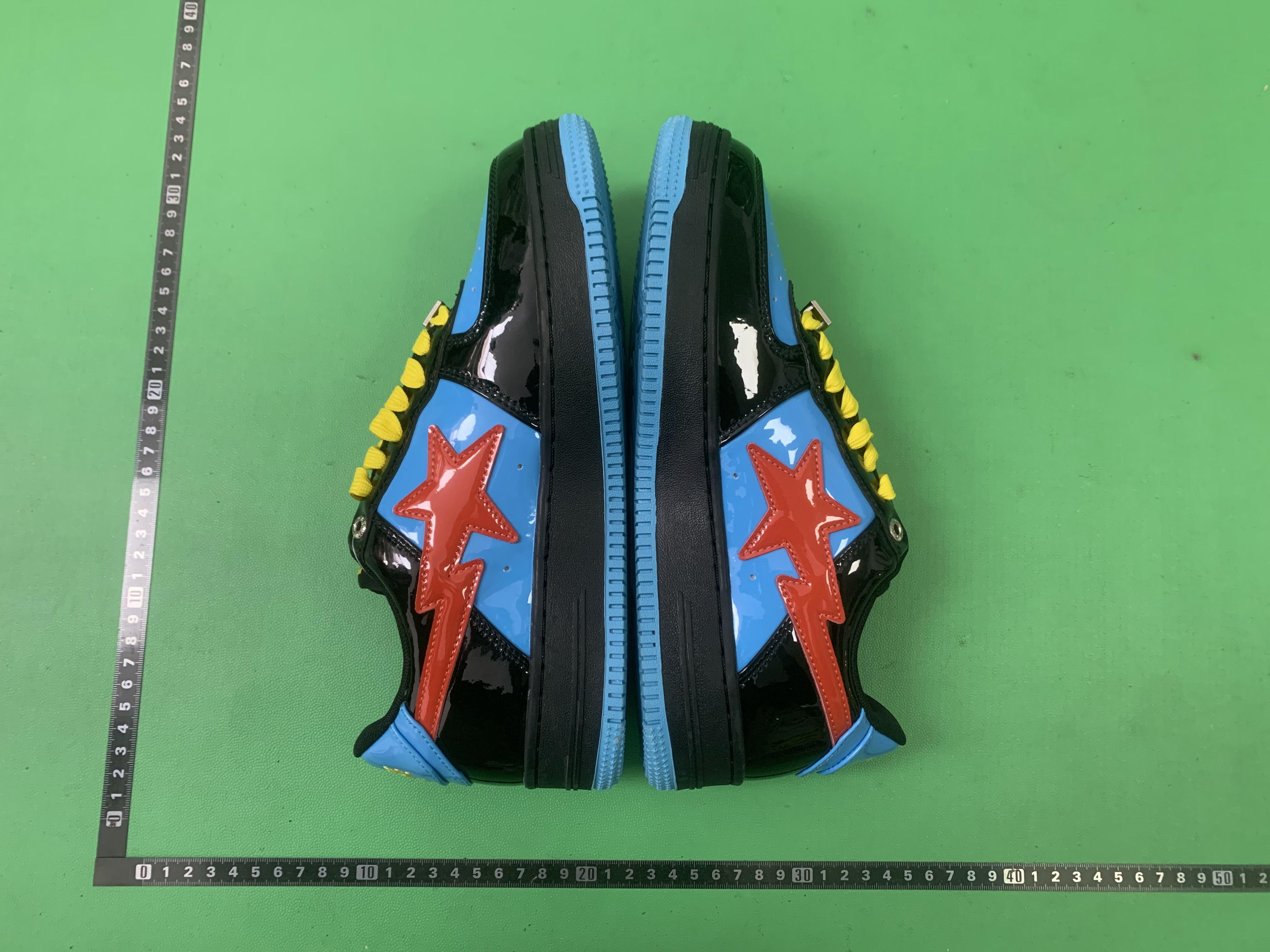   A  BATHING  APE  STA -2