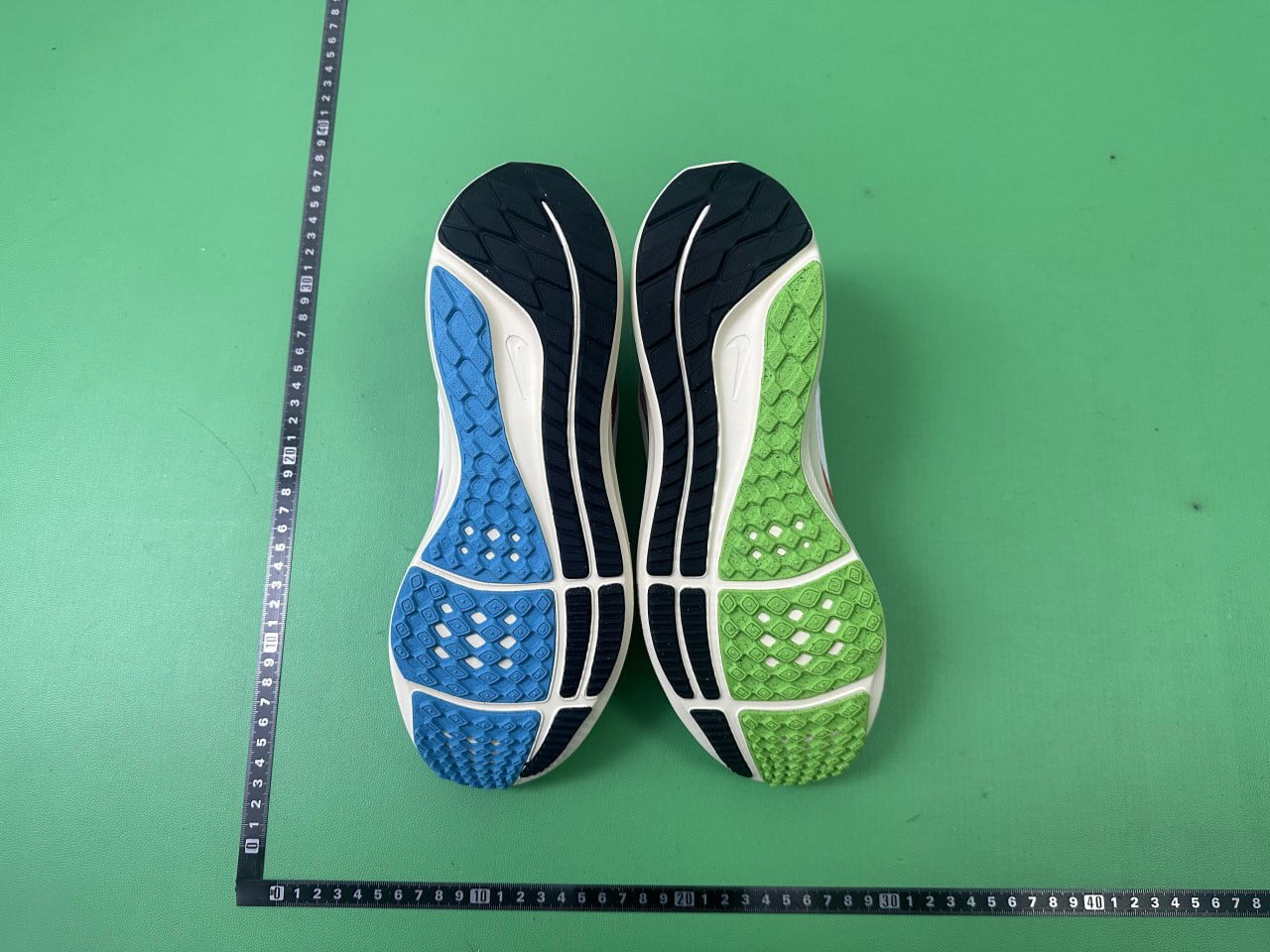 BF  Batch  Nike - Air Zoom Pegasus 40  -4