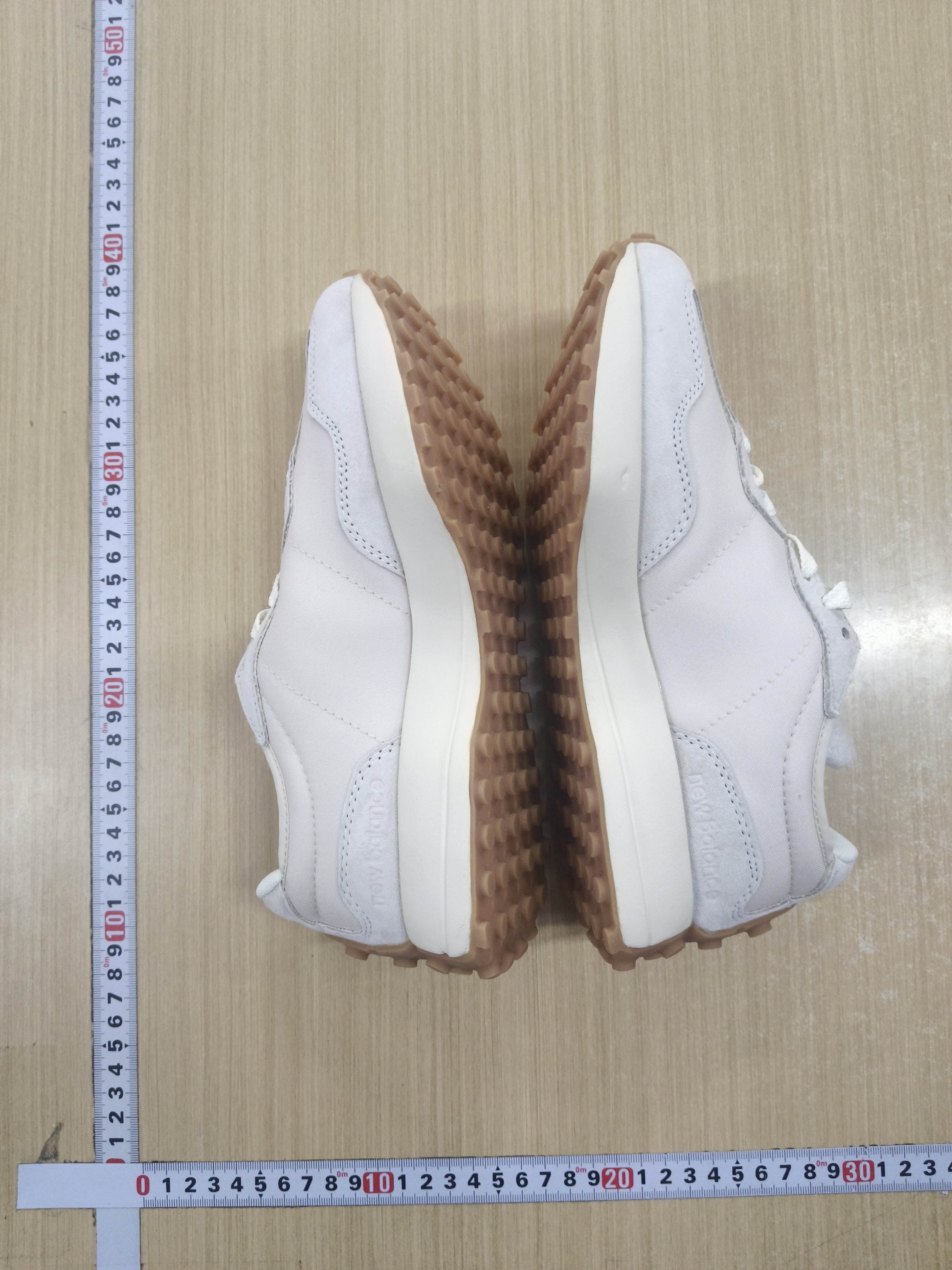 M  Batch   New Balance - 327 Angora/Sea Salt  -3